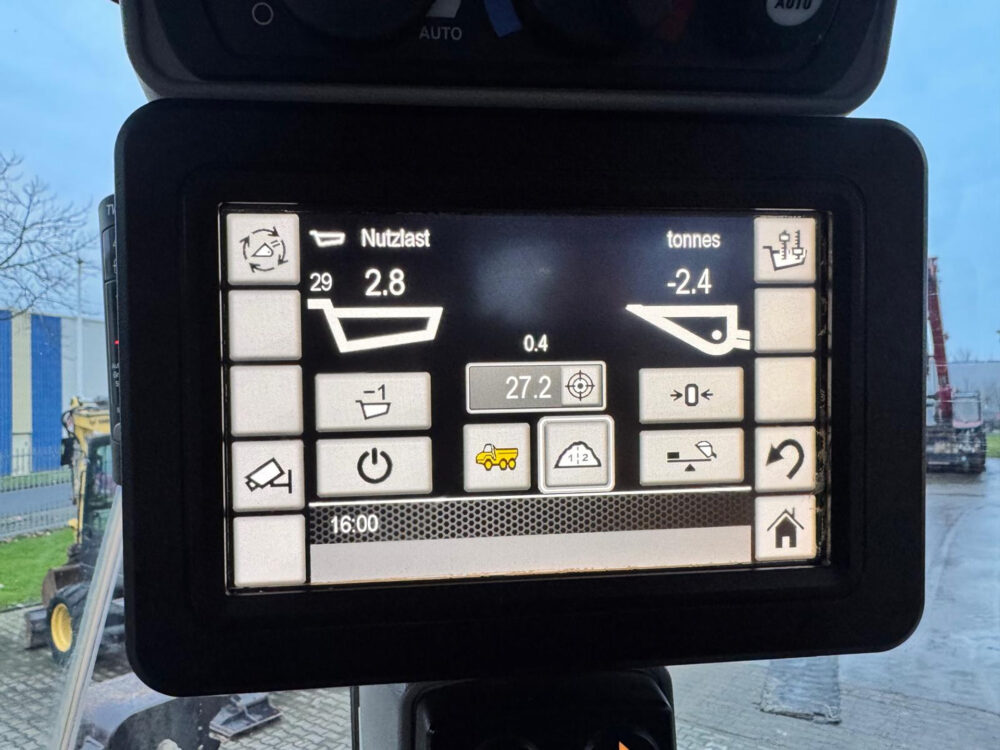 Caterpillar 966M wiellader