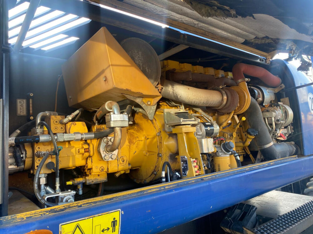 Caterpillar M322D mobiele graafmachine