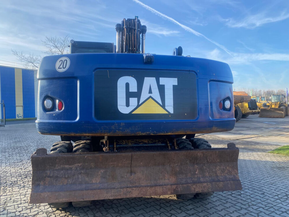 Caterpillar M322D mobiele graafmachine