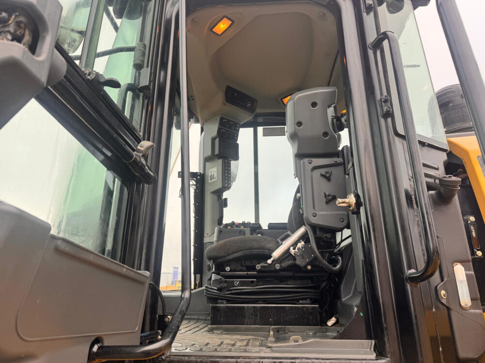 Caterpillar 950 M wiellader