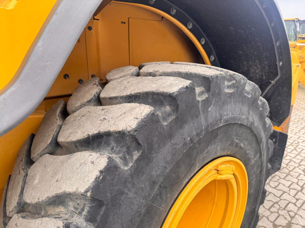 Caterpillar 950 M wiellader