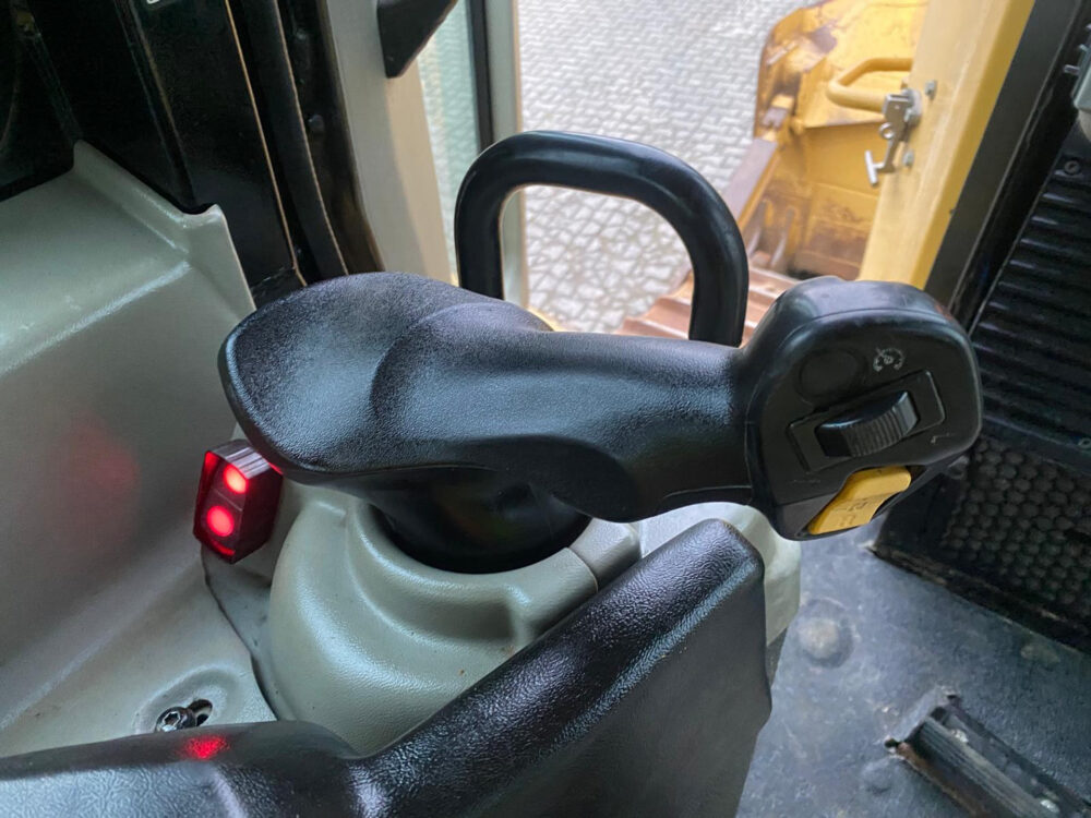 Caterpillar D6T XL rupsdozer