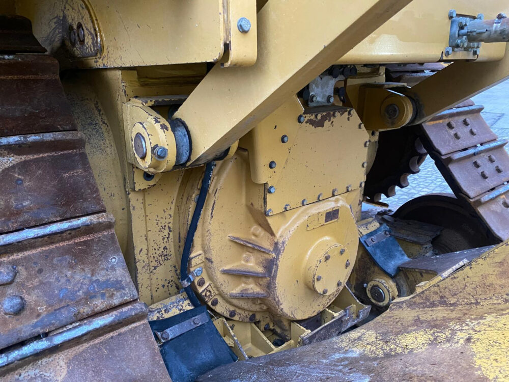 Caterpillar D6T XL rupsdozer