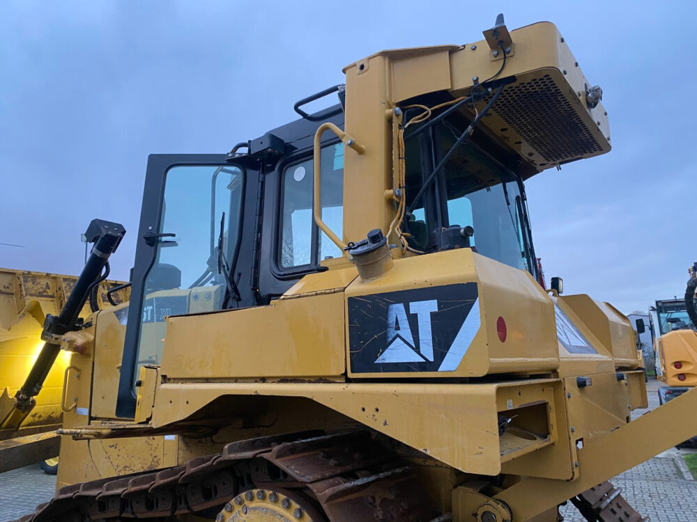 Caterpillar D6T XL rupsdozer