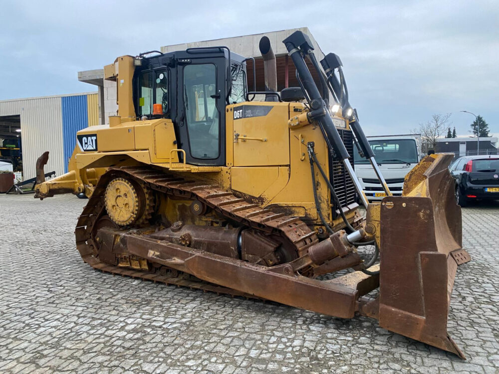 Caterpillar D6T XL rupsdozer