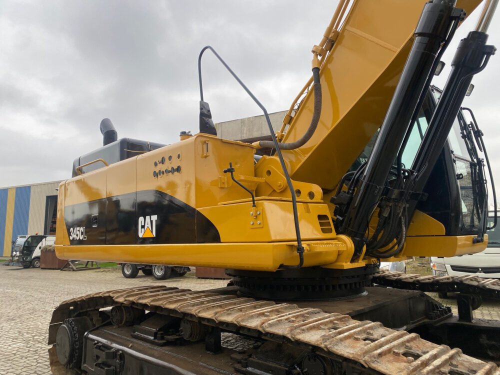 Caterpillar 345 CL rupsgraafmachine