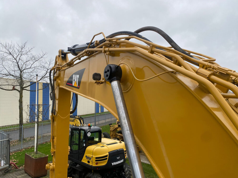 Caterpillar 345 CL rupsgraafmachine