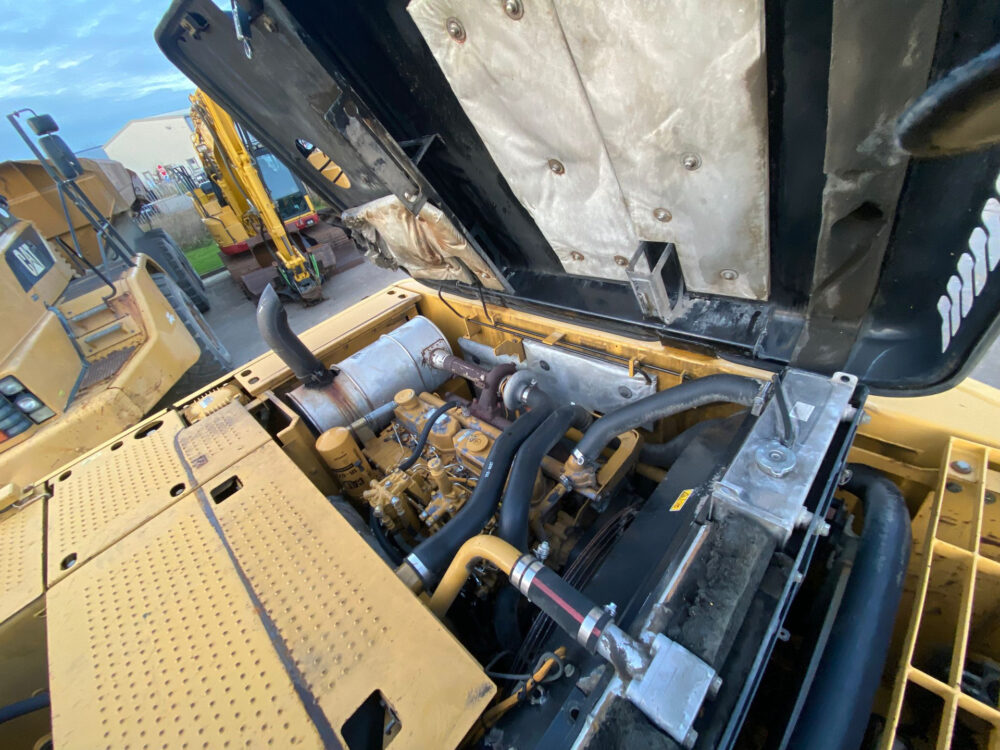 Caterpillar 320 DL 3066 Engine!