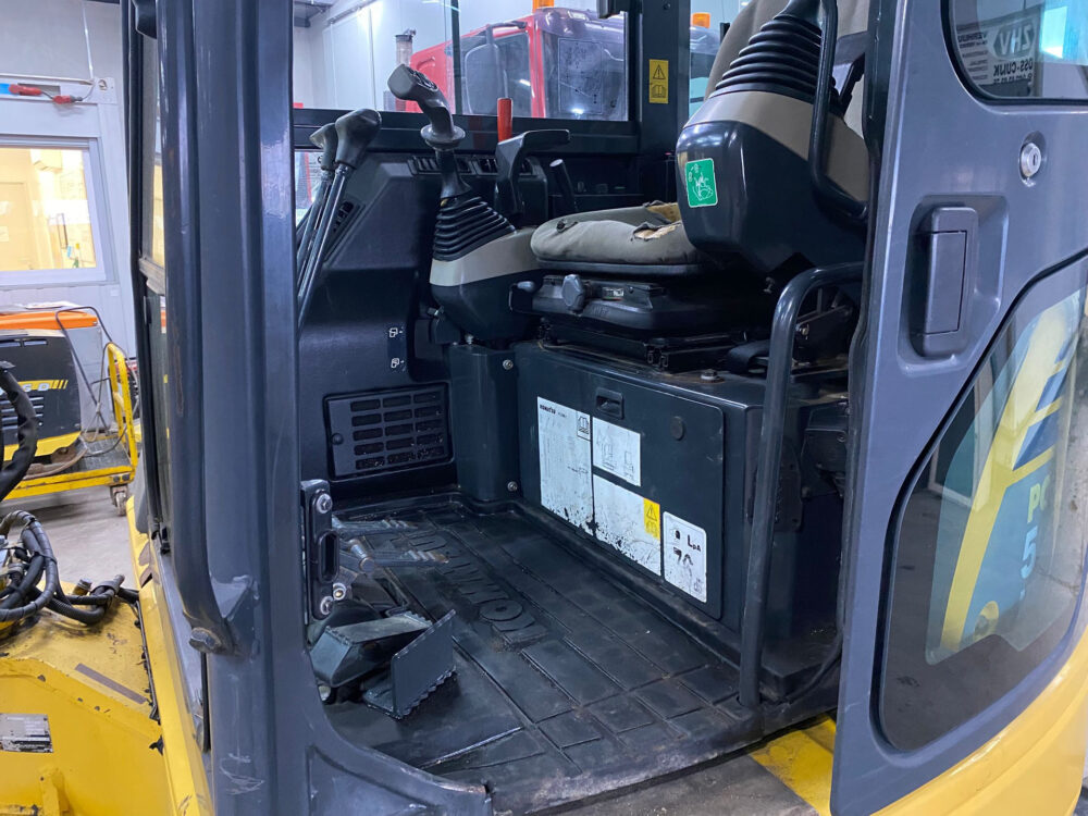 Komatsu PC50 MR-2 minigraver