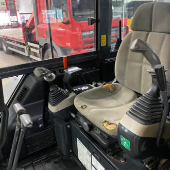 Komatsu PC50 MR-2 minigraver