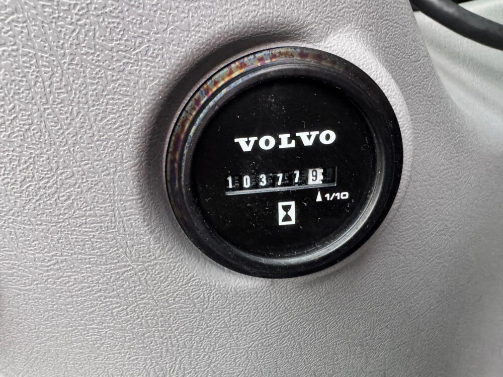 Volvo EC220EL rupsgraafmachine