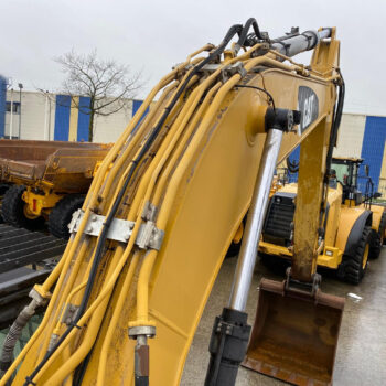 Caterpillar 329 ELN rupsgraafmachine