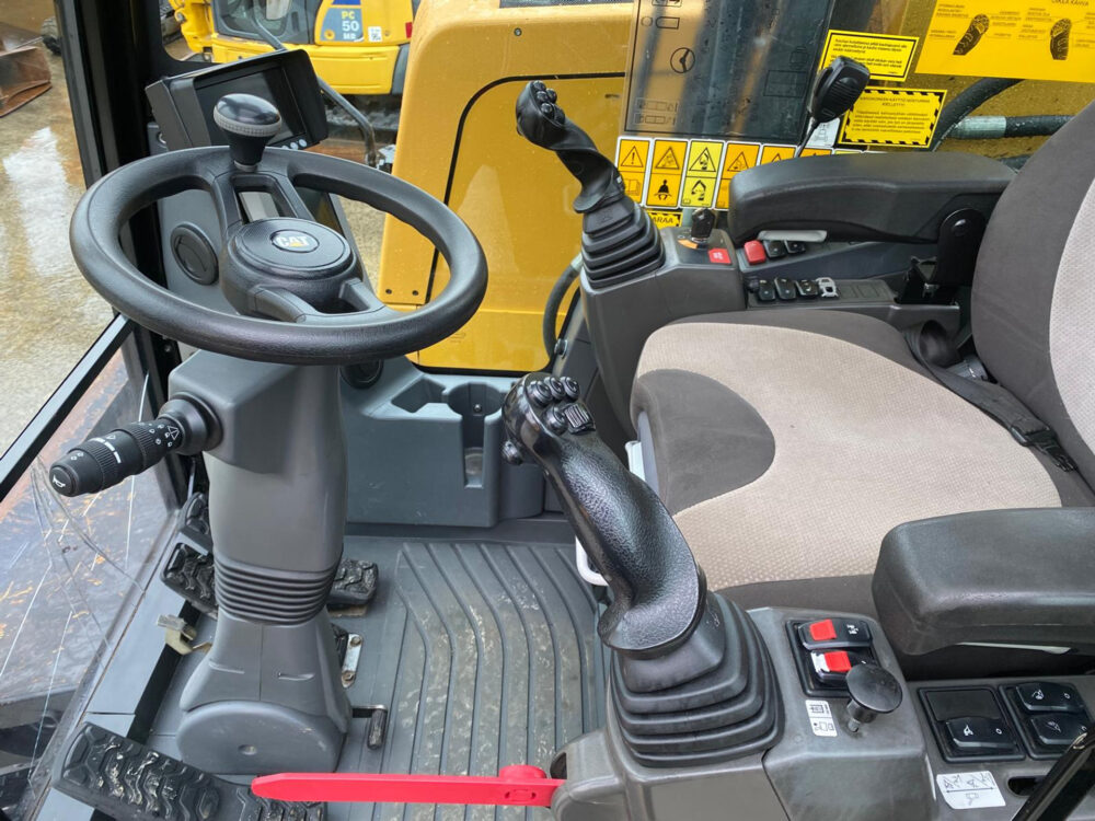 Caterpillar M315F mobiele graafmachine