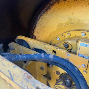 Caterpillar CS76 B wals