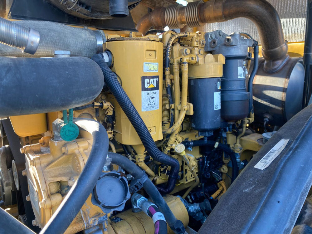 Caterpillar CS76 B wals