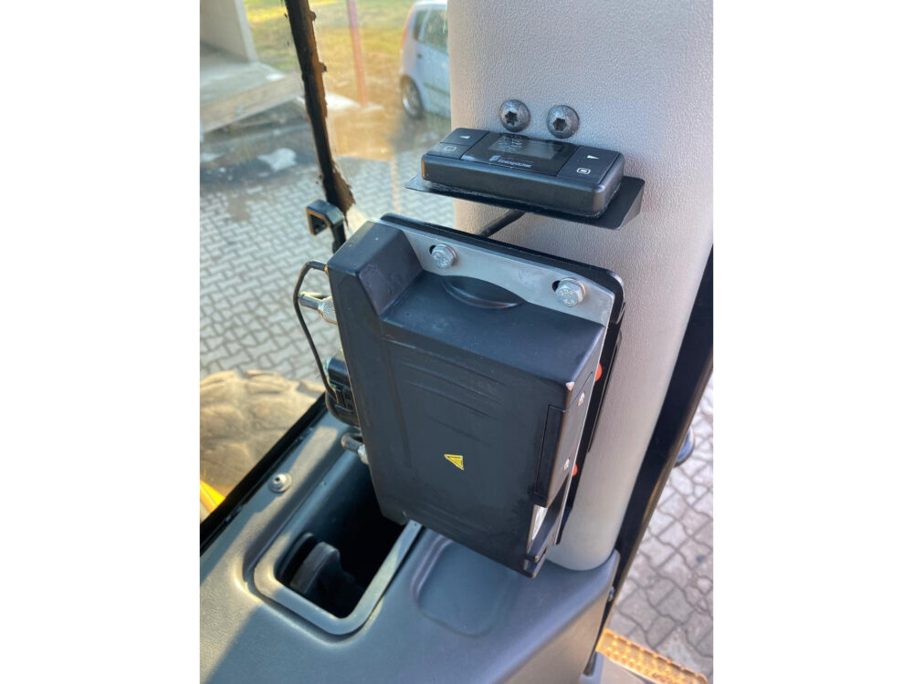 Caterpillar CS76 B wals