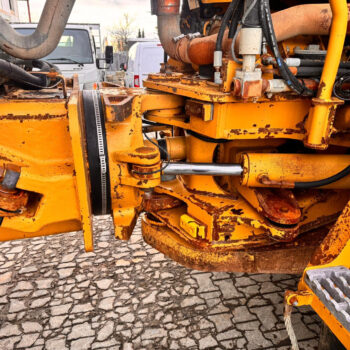 Caterpillar 740 knikdumper