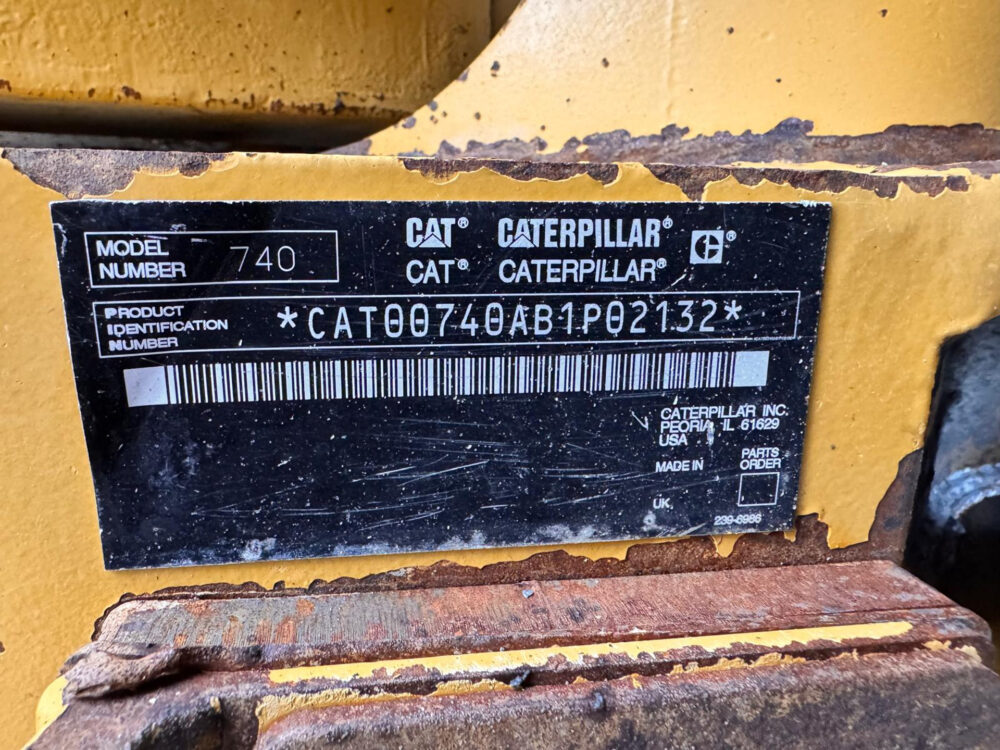 Caterpillar 740 knikdumper