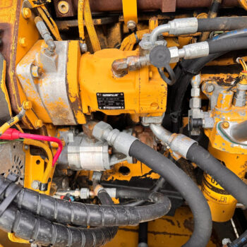 Caterpillar 740 knikdumper