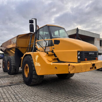 Caterpillar 740 knikdumper