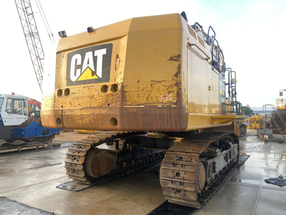 Caterpillar 374F L rupsgraafmachine