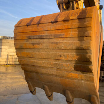 Caterpillar 374F L rupsgraafmachine