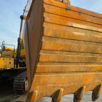 Caterpillar 374F L rupsgraafmachine