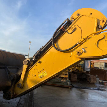 Caterpillar 374F L rupsgraafmachine