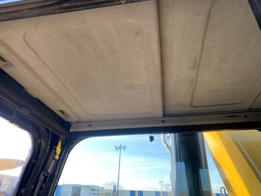 Caterpillar 374F L rupsgraafmachine