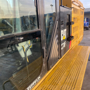 Caterpillar 374F L rupsgraafmachine