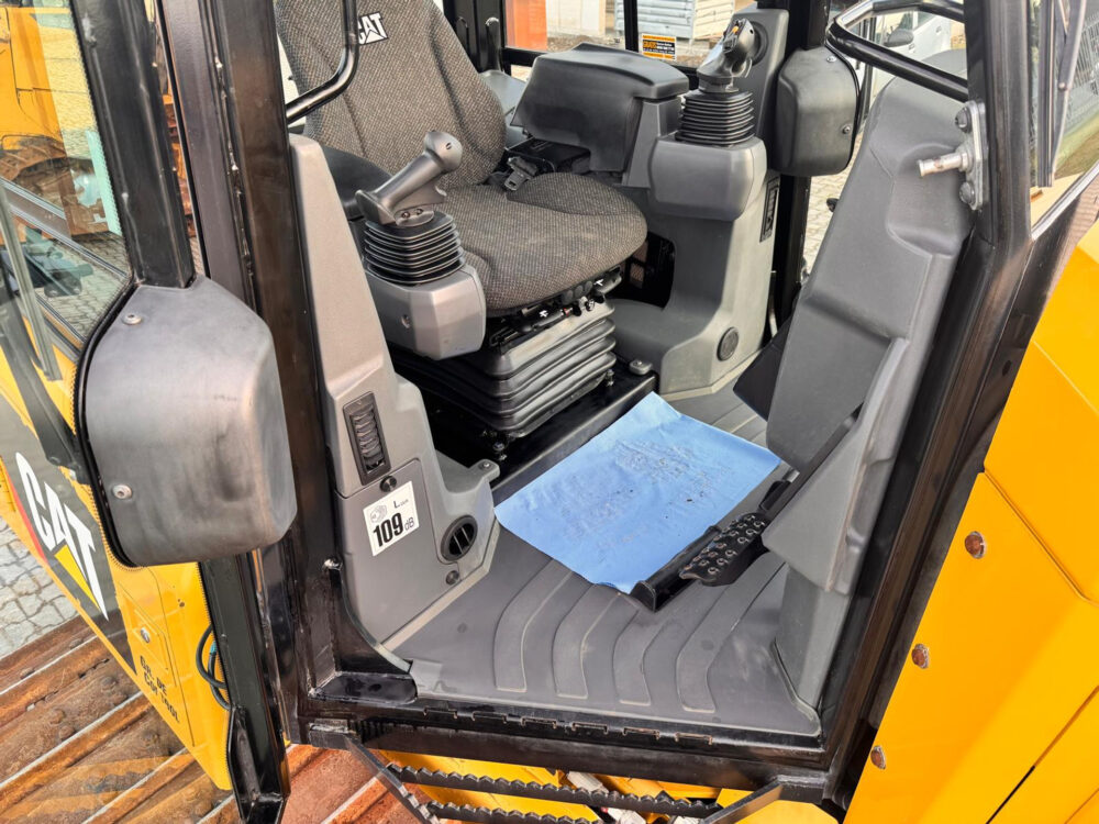 Caterpillar D6K2 LGP rupsdozer