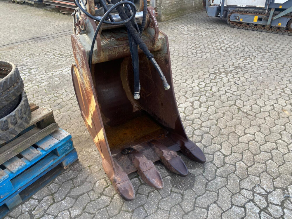 Leibherr Sleuvenbak 800mm Liebherr SWA48