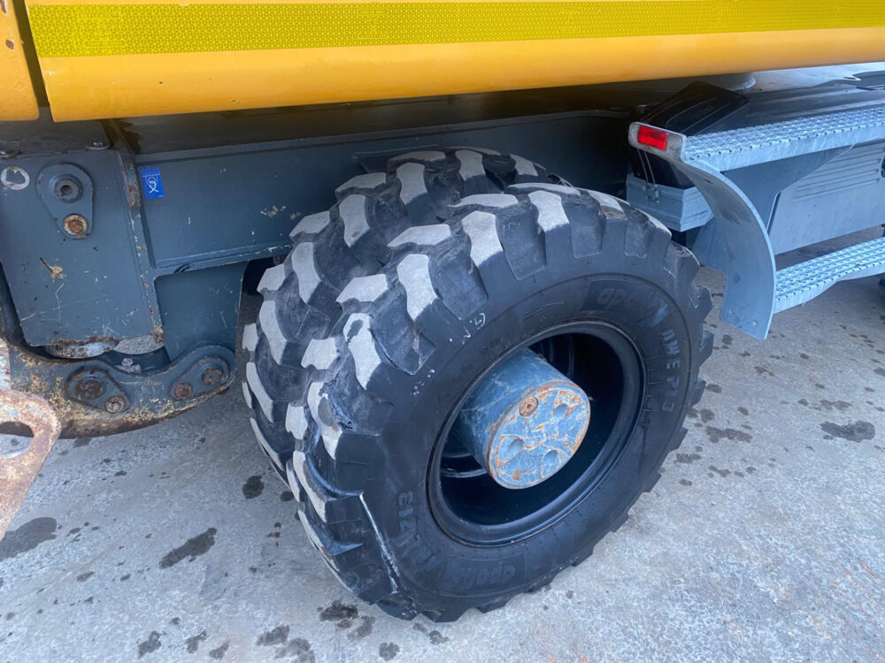 Liebherr A920 mobiele graafmachine