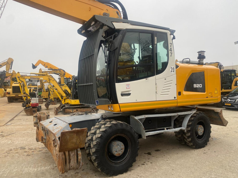 Liebherr A920 mobiele graafmachine