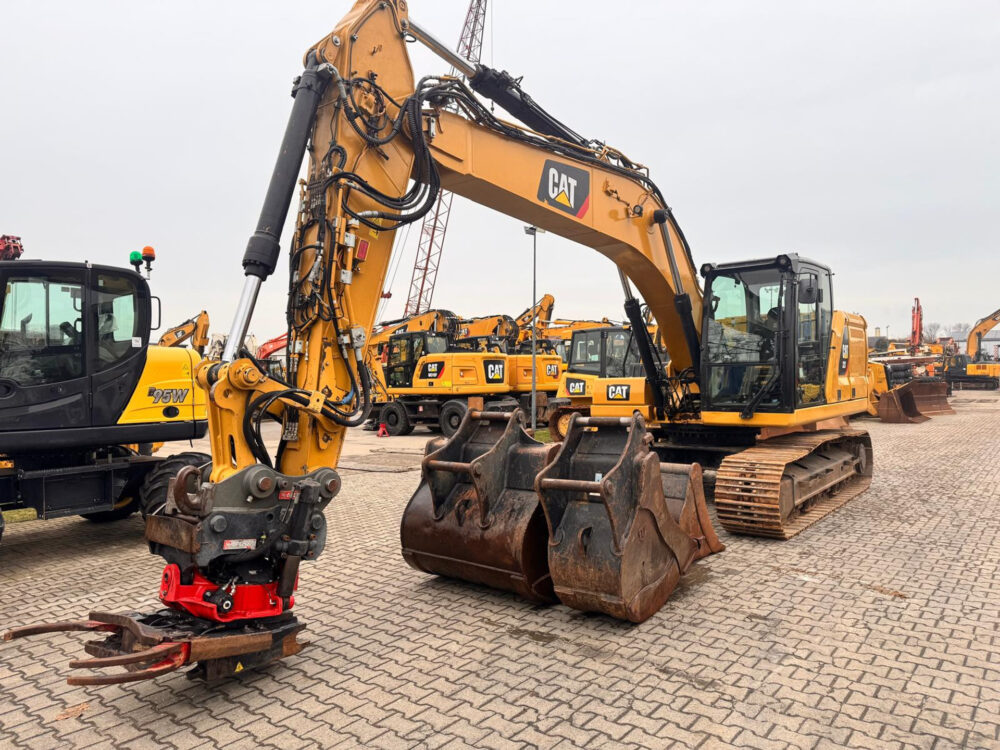 Caterpillar 323 07B rupsgraafmachine