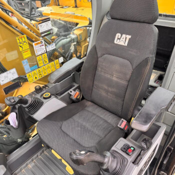 Caterpillar 323 07B rupsgraafmachine