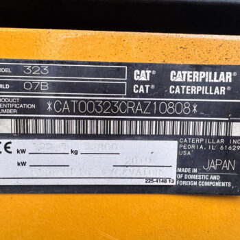 Caterpillar 323 07B rupsgraafmachine