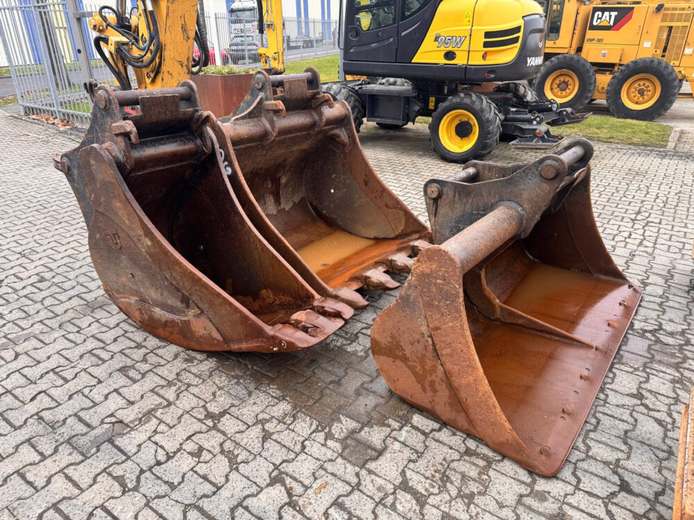 Caterpillar 323 07B rupsgraafmachine