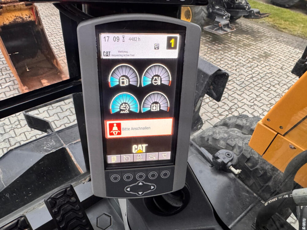 Caterpillar M320F mobiele graafmachine