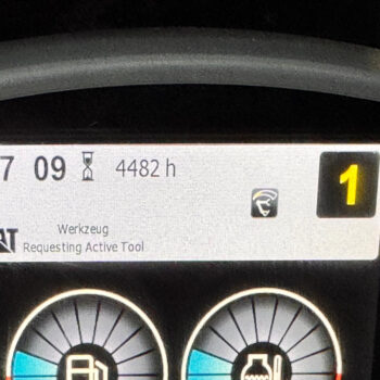 Caterpillar M320F mobiele graafmachine