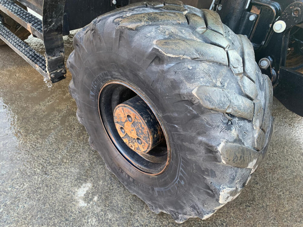 Caterpillar M315F mobiele graafmachine