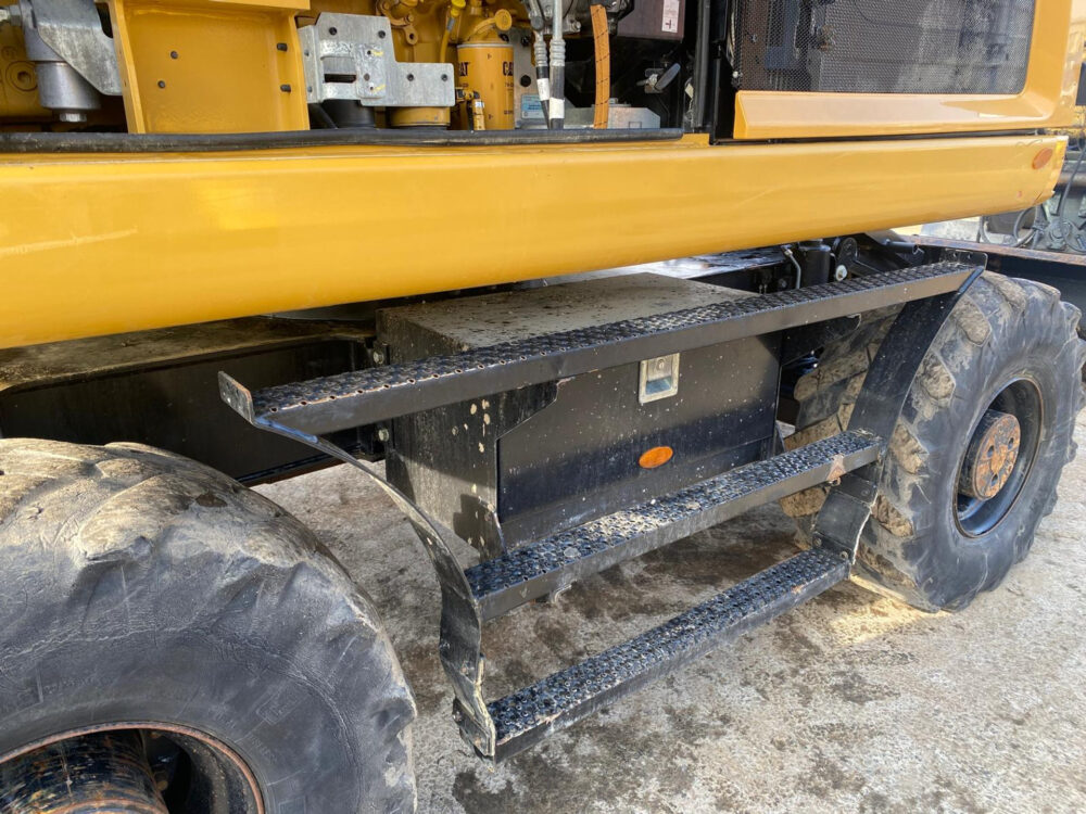 Caterpillar M315F mobiele graafmachine