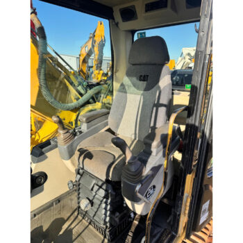 Caterpillar 330 C rupsgraafmachine