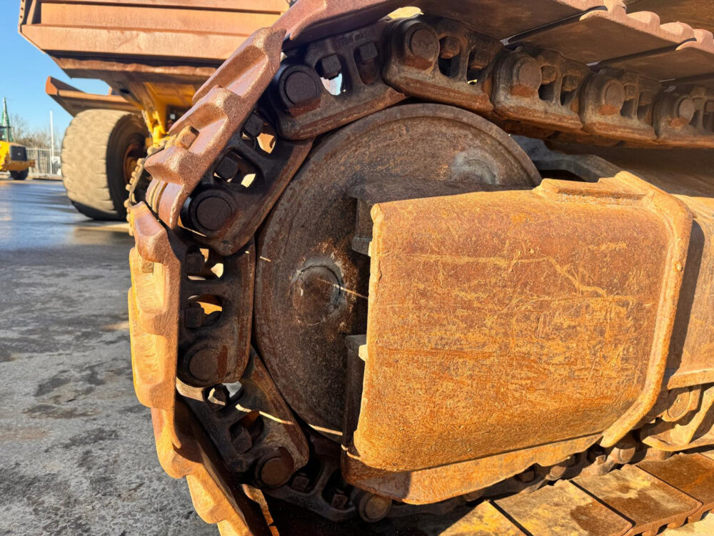 Caterpillar 330 C rupsgraafmachine