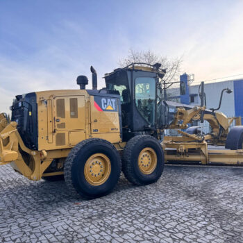Caterpillar 140M grader