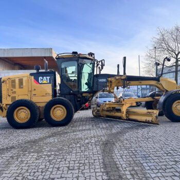 Caterpillar 140M grader