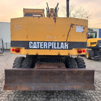 Caterpillar 206-B mobiele graafmachine