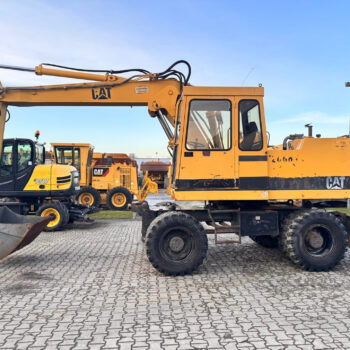 Caterpillar 206-B mobiele graafmachine