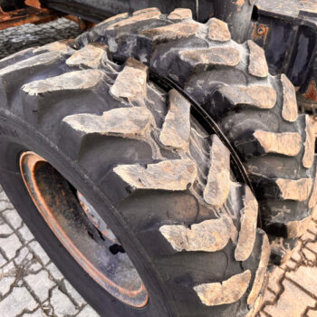 Caterpillar 206-B mobiele graafmachine