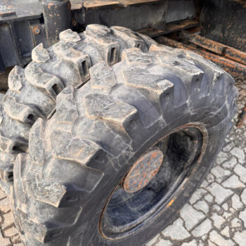 Caterpillar 206-B mobiele graafmachine